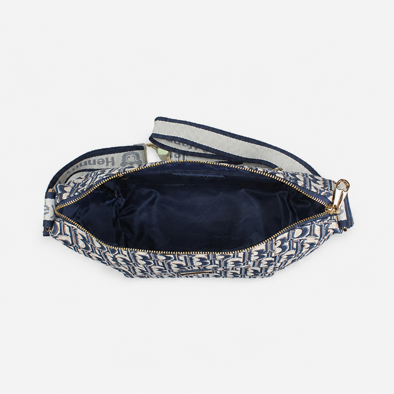 Aurelius Classic Shoulder Bag